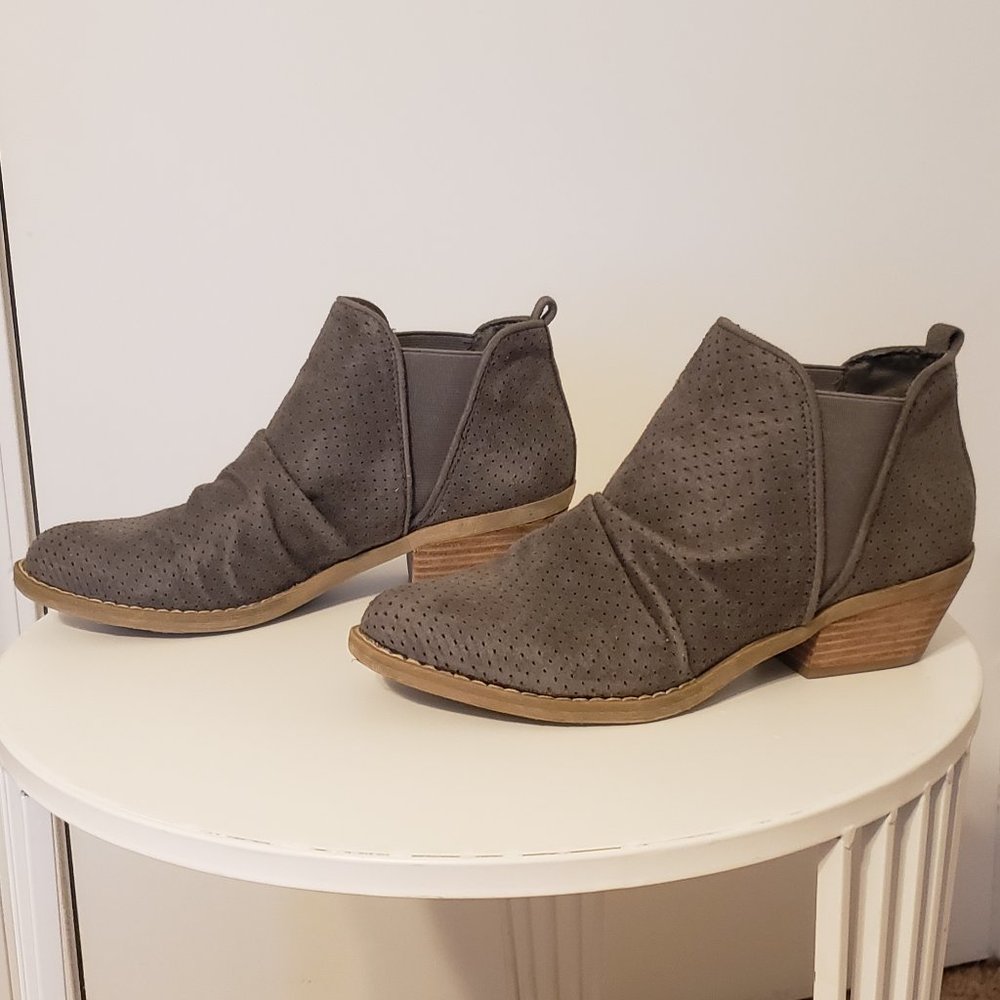 Report Drewe Grey Booties